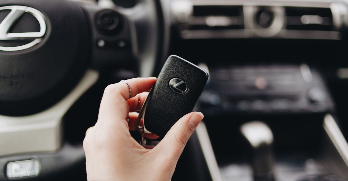 Toyota car key fob — Fort Washington Locksmiths