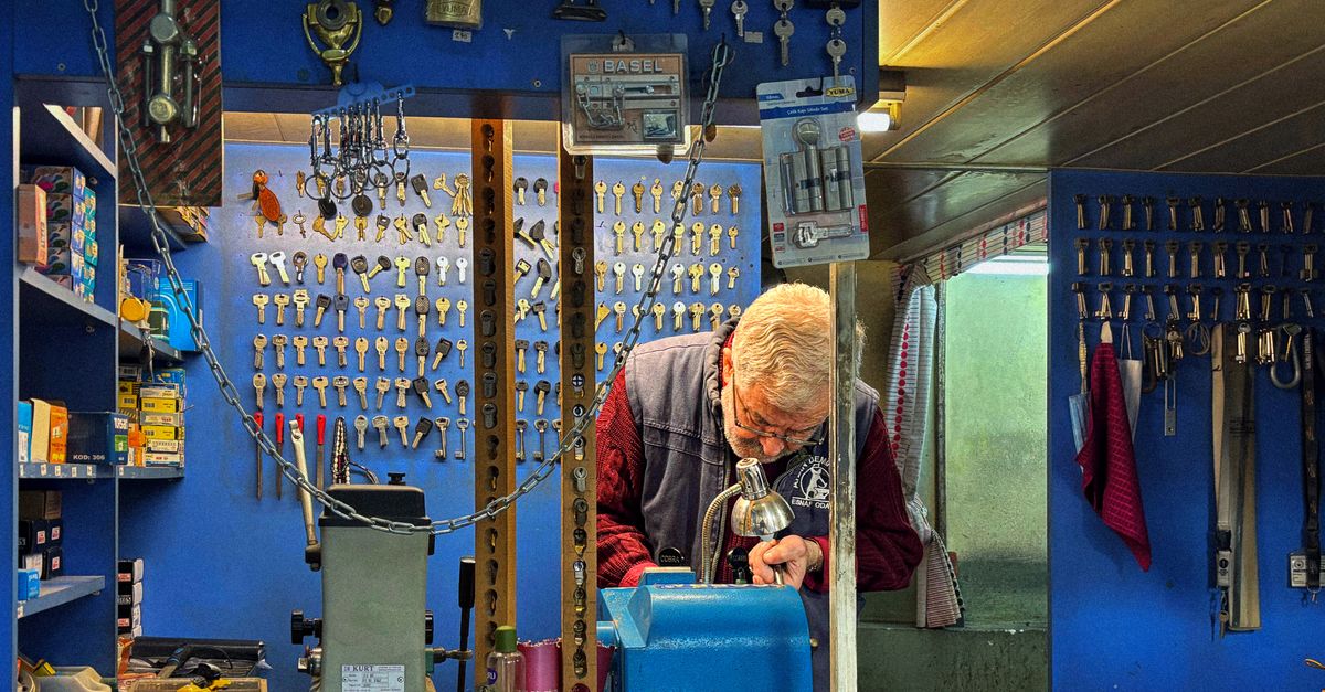Break-In & Burglary Lock Repair — Fort Washington Locksmiths