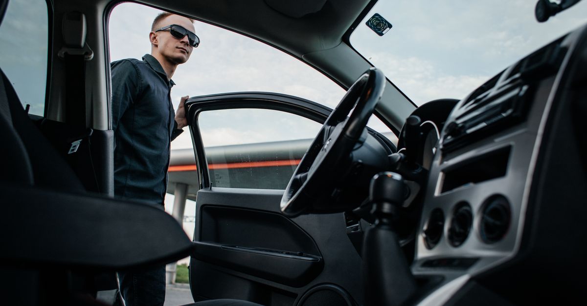 Car Lockout Service: Every Make, Every Hour — Fort Washington Locksmiths