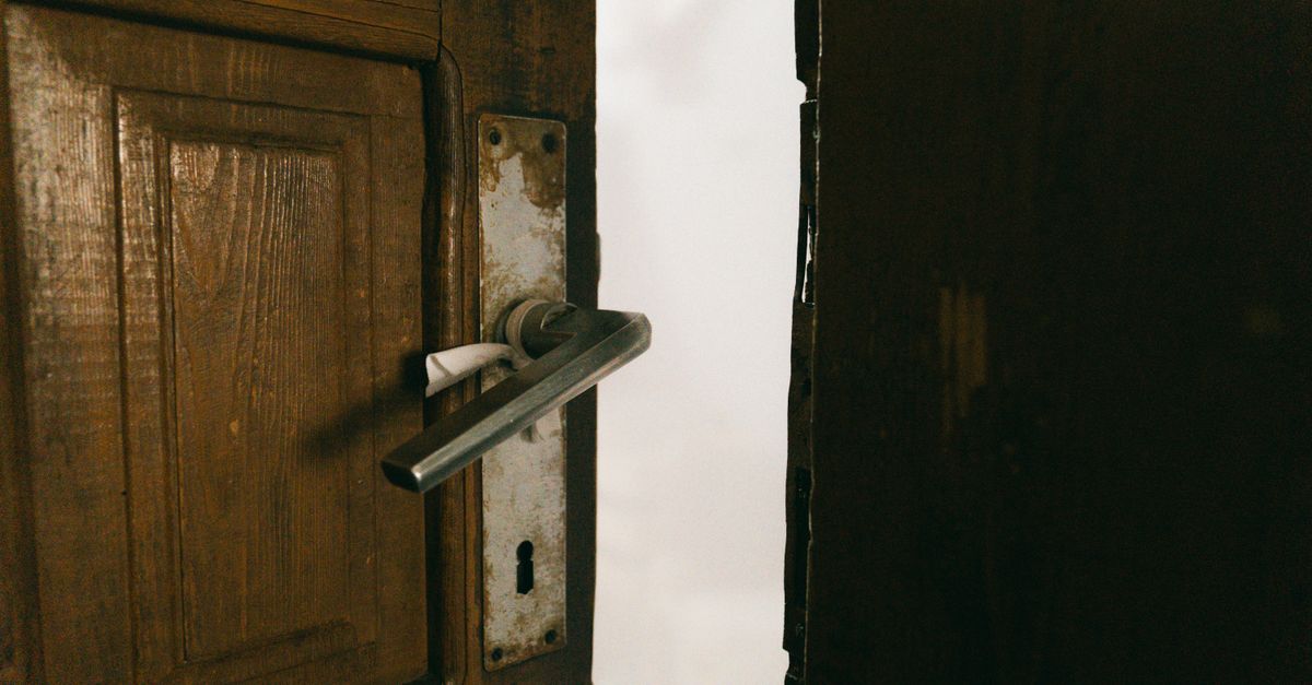Door Knob Lock Replacement for Exterior Doors: Security Considerations That Matter — Fort Washington Locksmiths